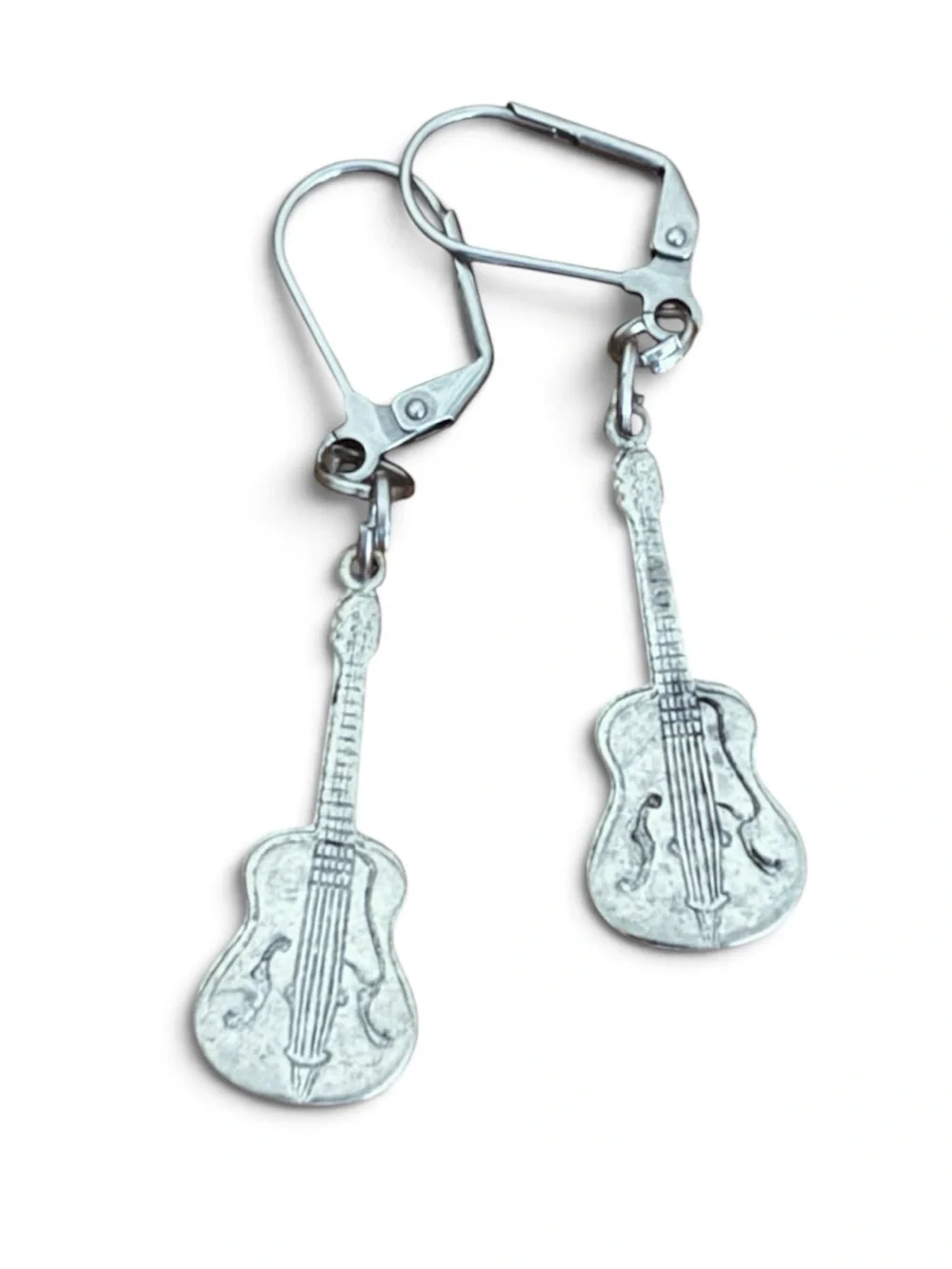 💥 Pewter Stamped Retro Guitar Dangle Earrings
